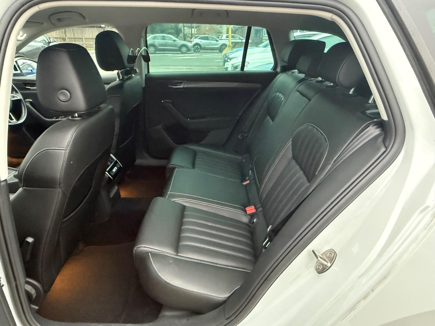 Used Skoda Superb 2020 for sale - 77425166: Photo 11