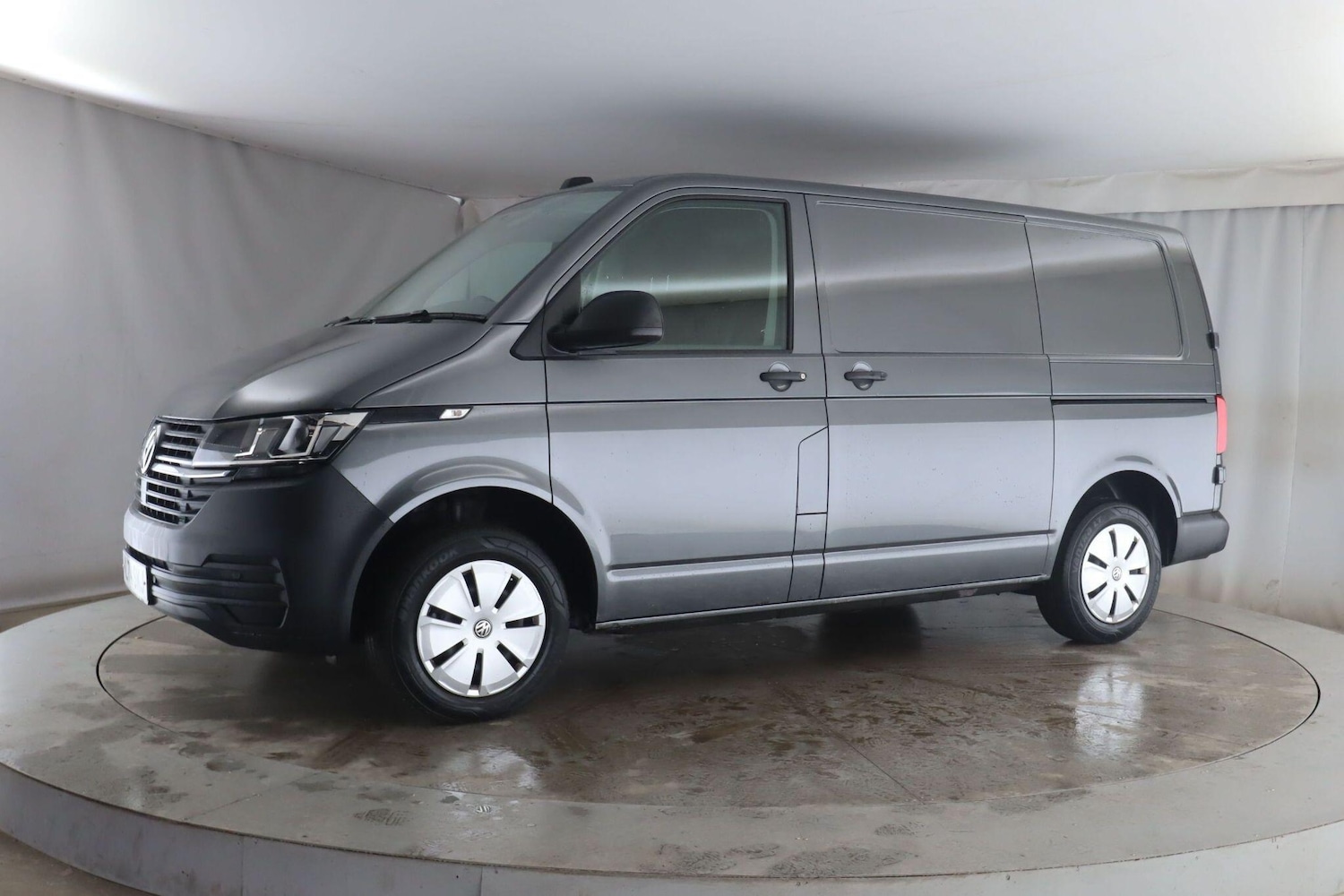 Used Volkswagen Transporter 2024 for sale - 77191665: Photo 5