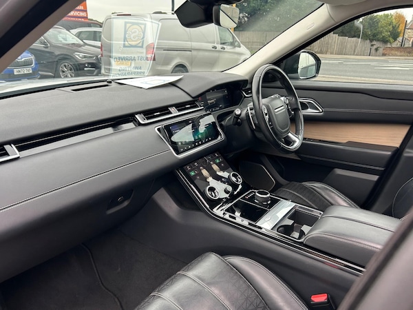 Used Land Rover Range Rover Velar 2017 for sale - 76270944: Photo 16
