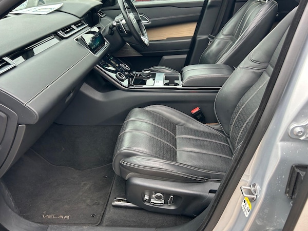 Used Land Rover Range Rover Velar 2017 for sale - 76270944: Photo 17