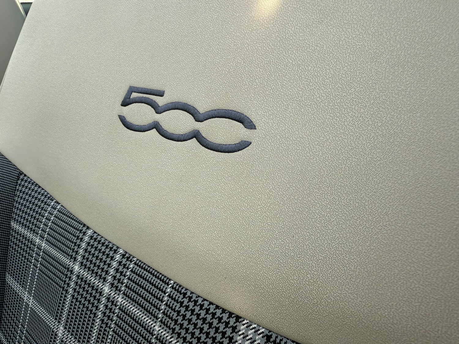 Used Fiat 500C 2016 for sale - 76850031: Photo 15