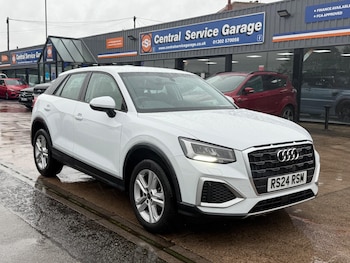 Audi - Q2