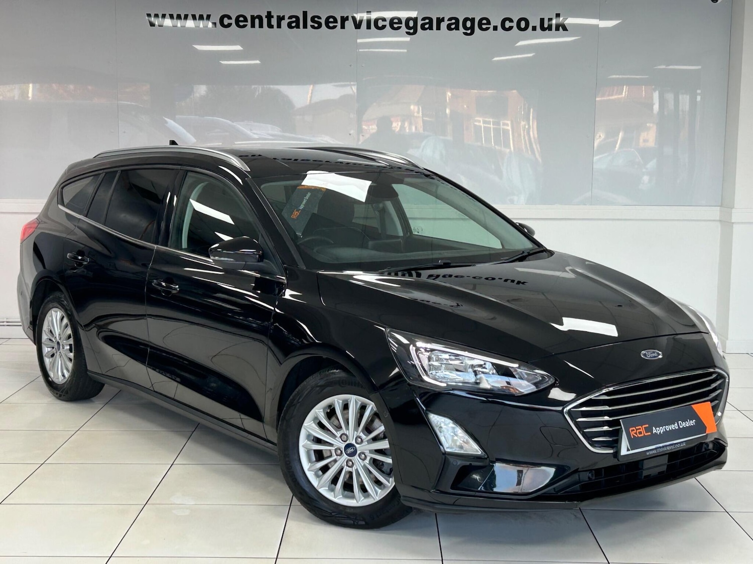 Used Ford Focus 2020 for sale - 76270659: Photo 1