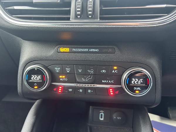 Used Ford Focus 2020 for sale - 76270659: Photo 21