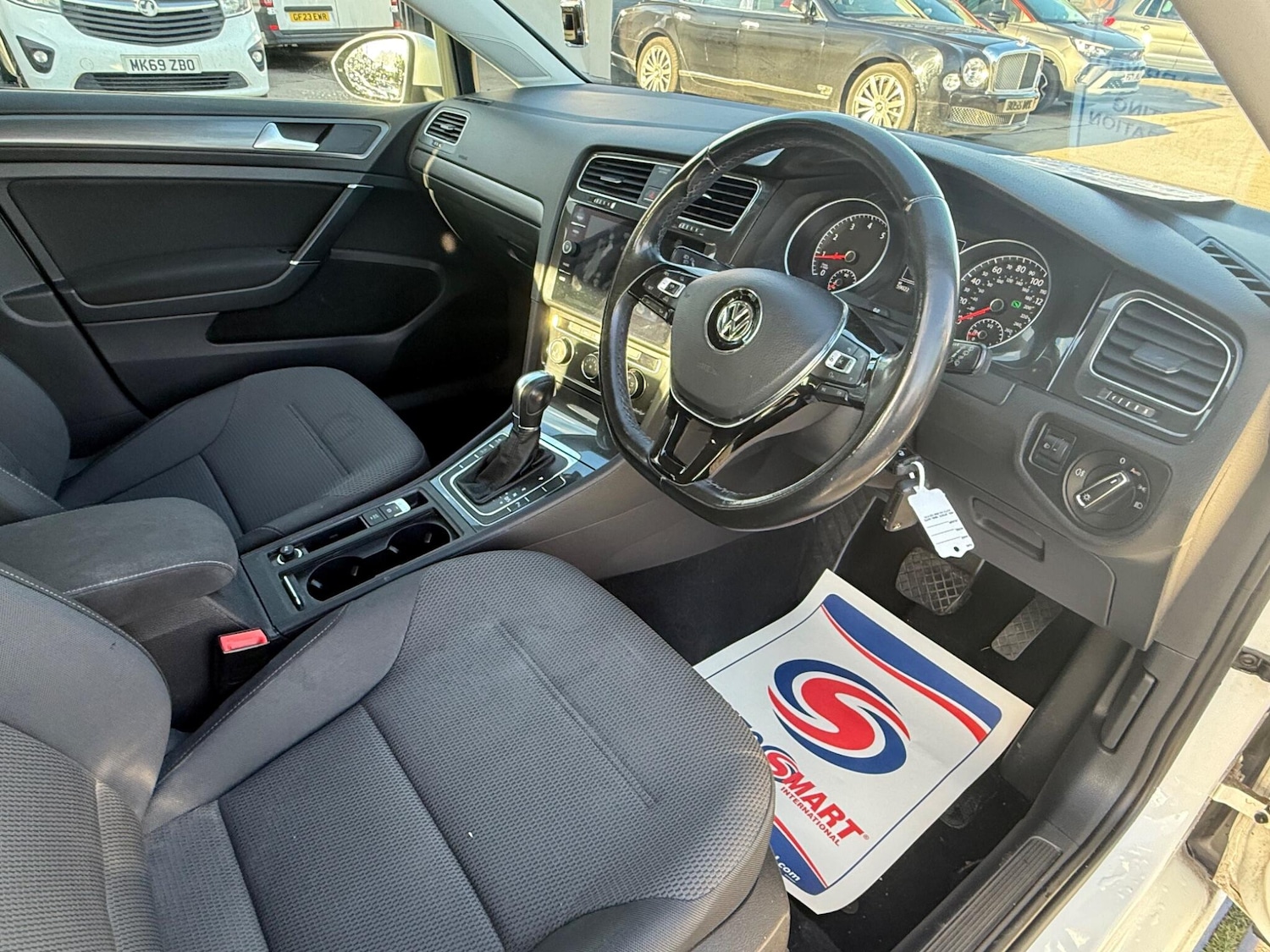 Used Volkswagen Golf 2017 for sale - 76398607: Photo 13