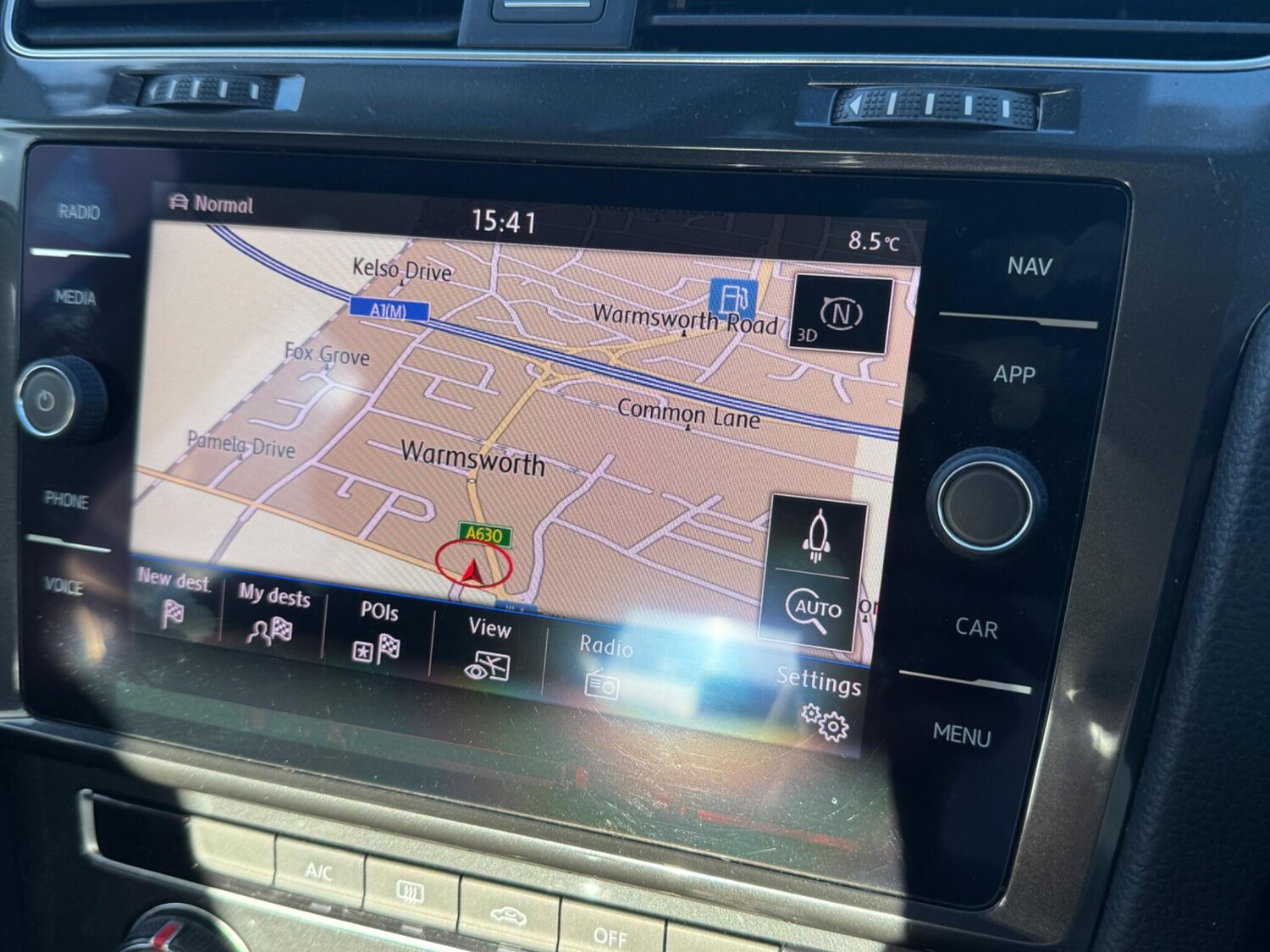 Used Volkswagen Golf 2017 for sale - 76398607: Photo 15