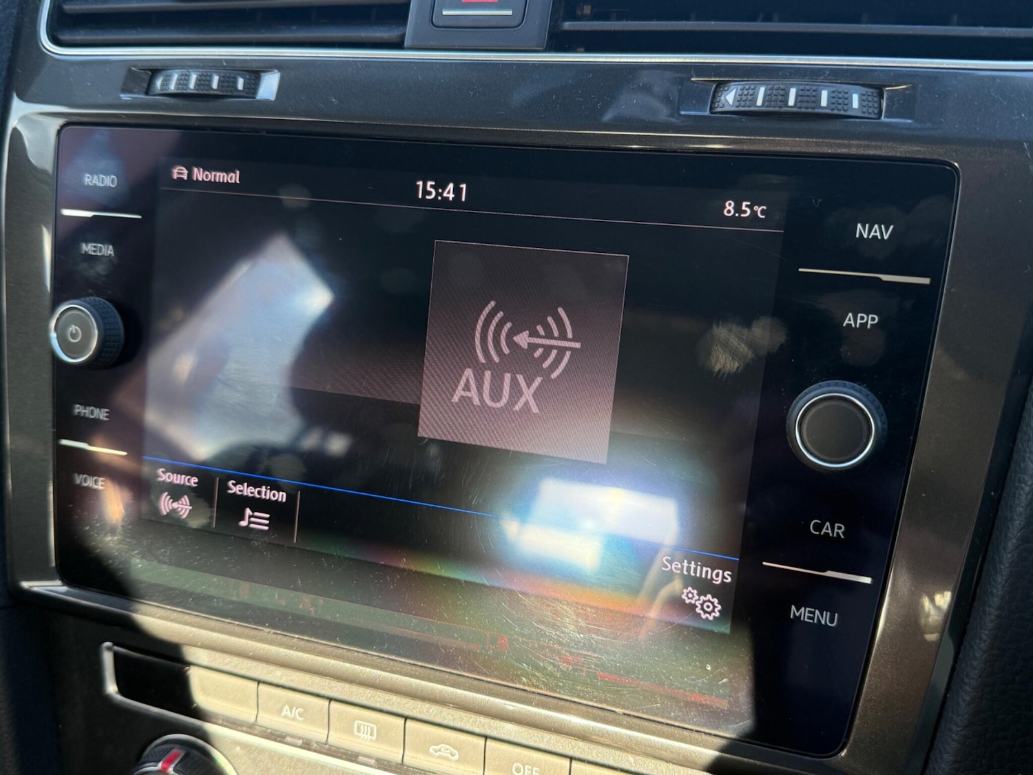 Used Volkswagen Golf 2017 for sale - 76398607: Photo 17