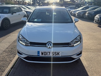 Used Volkswagen Golf 2017 for sale - 76398607: Photo