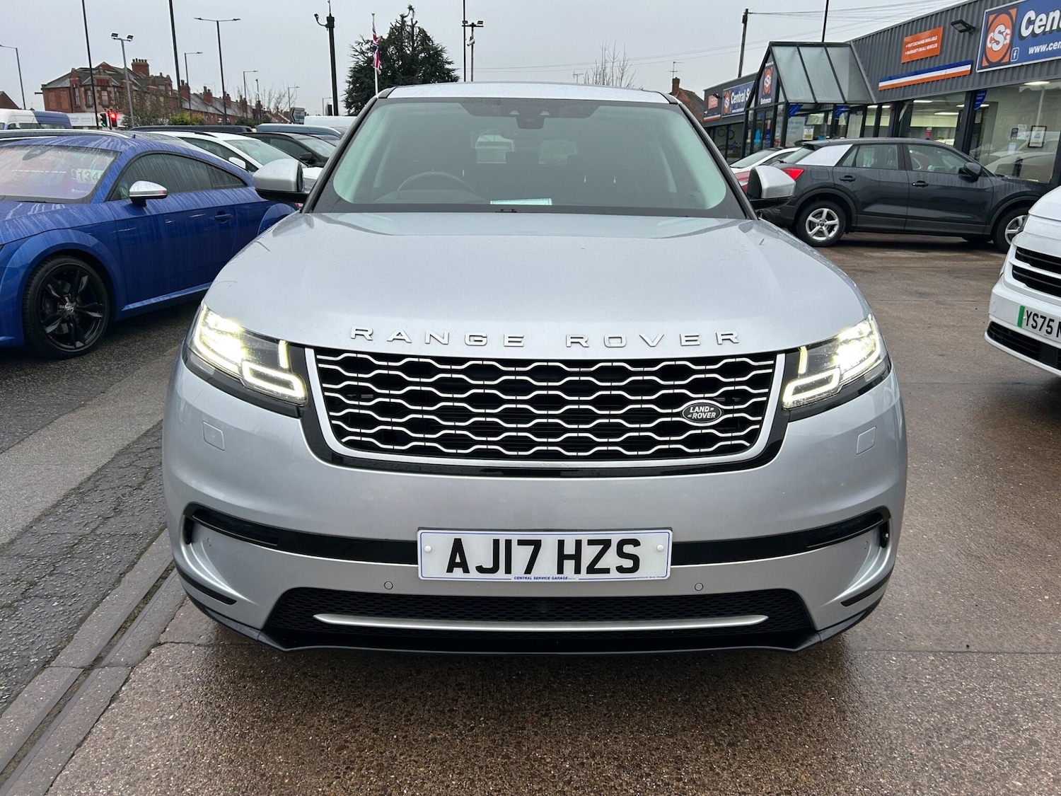 Used Land Rover Range Rover Velar 2017 for sale - 77203577: Photo 3