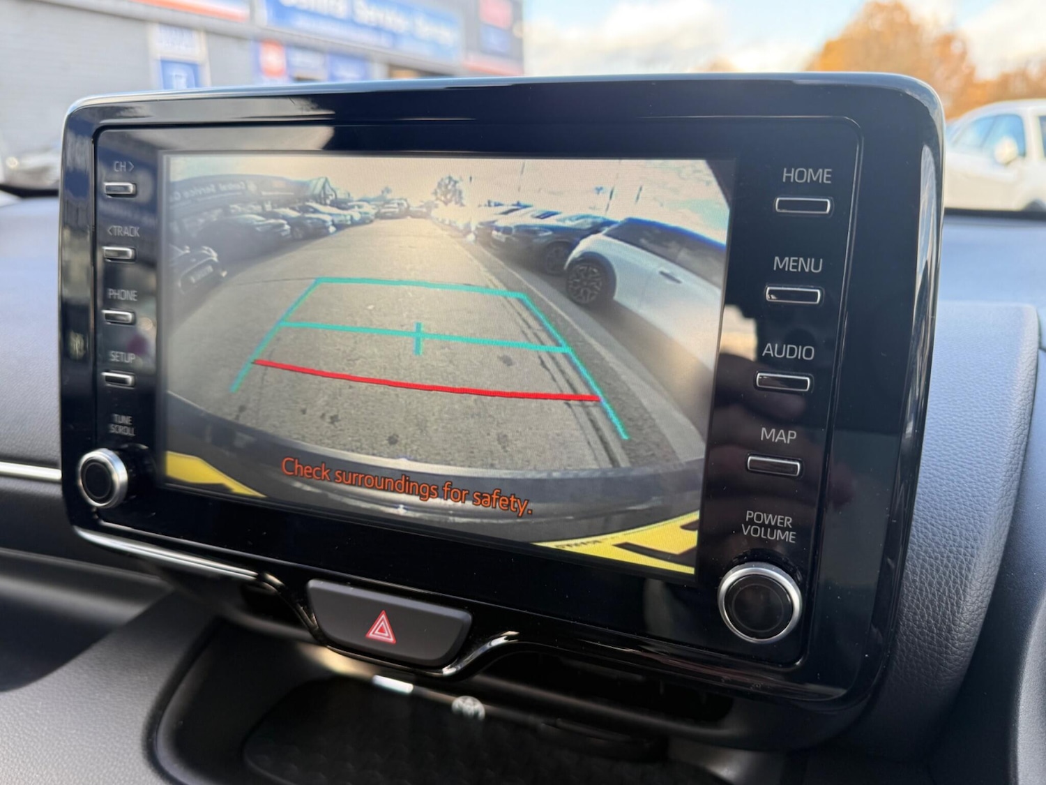 Used Toyota Yaris for sale - 76388938: Photo 17