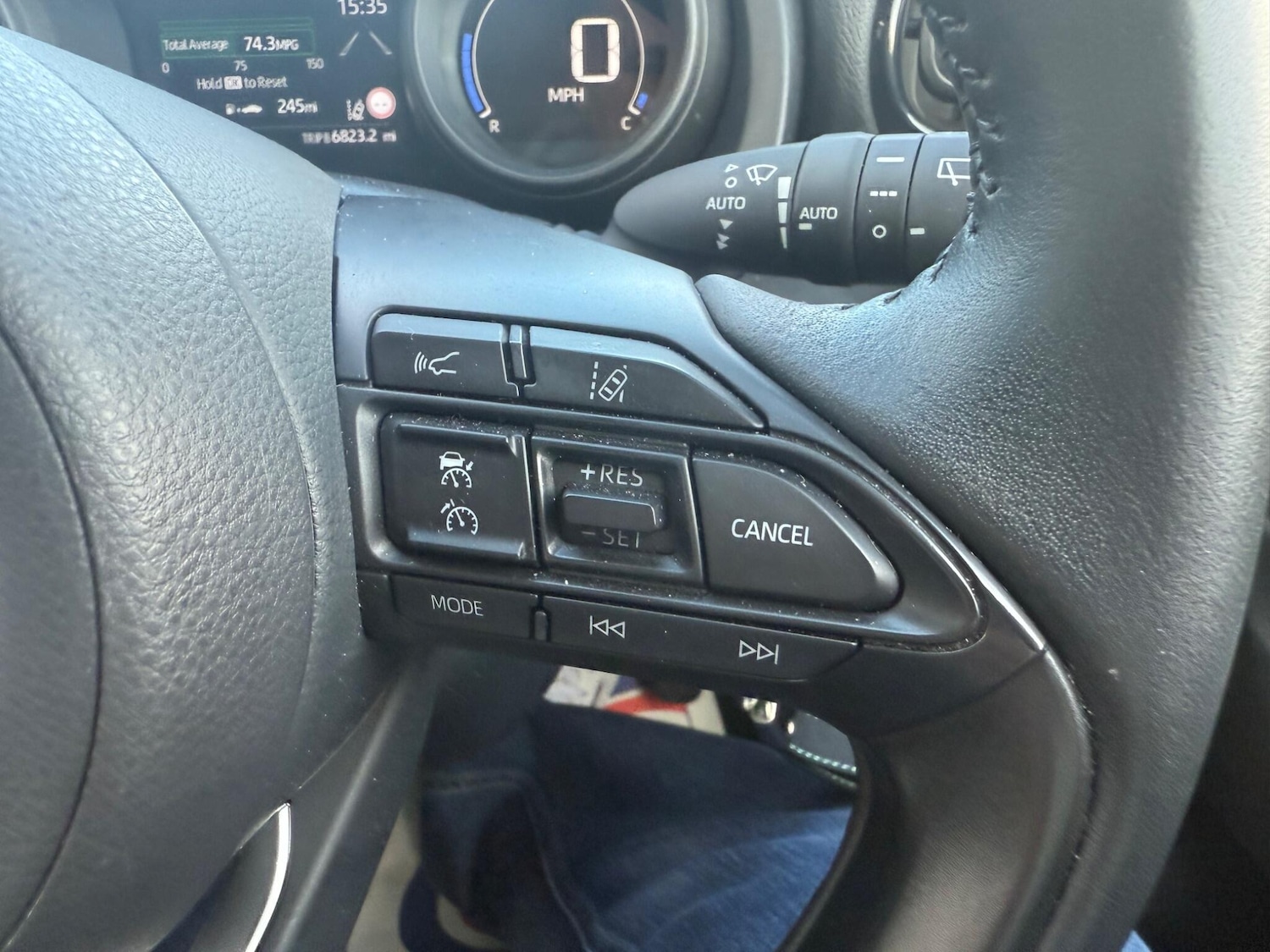 Used Toyota Yaris for sale - 76388938: Photo 19