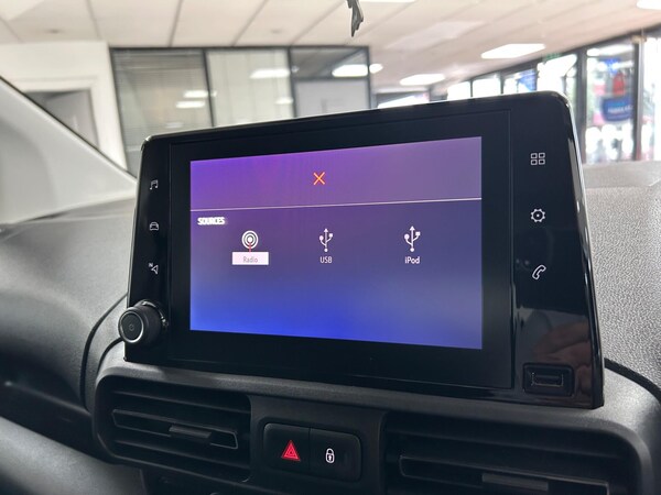 Used Vauxhall Combo Life 2022 for sale - 75622664: Photo 27