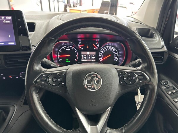Used Vauxhall Combo Life 2022 for sale - 75622664: Photo 38