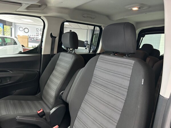 Used Vauxhall Combo Life 2022 for sale - 75622664: Photo 43
