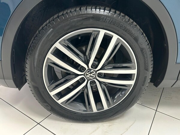 Used Volkswagen Tiguan 2021 for sale - 75756851: Photo 10