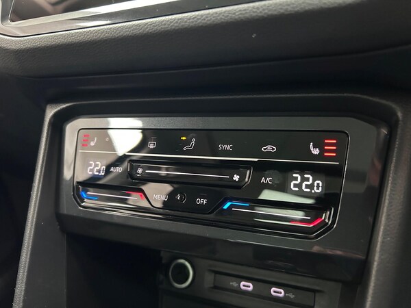 Used Volkswagen Tiguan 2021 for sale - 75756851: Photo 33