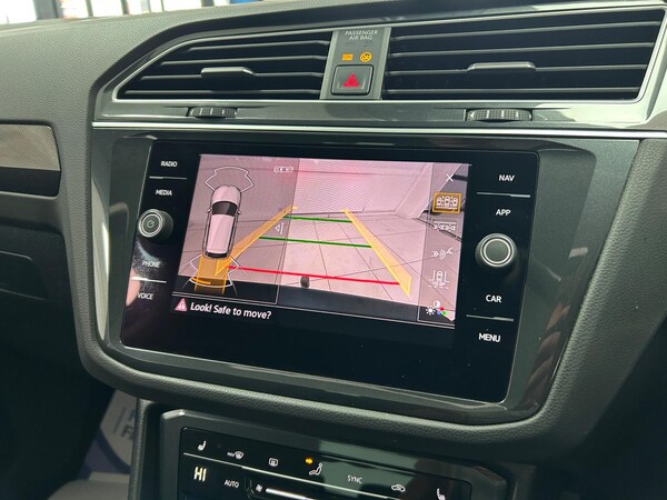 Used Volkswagen Tiguan 2021 for sale - 75756851: Photo 56