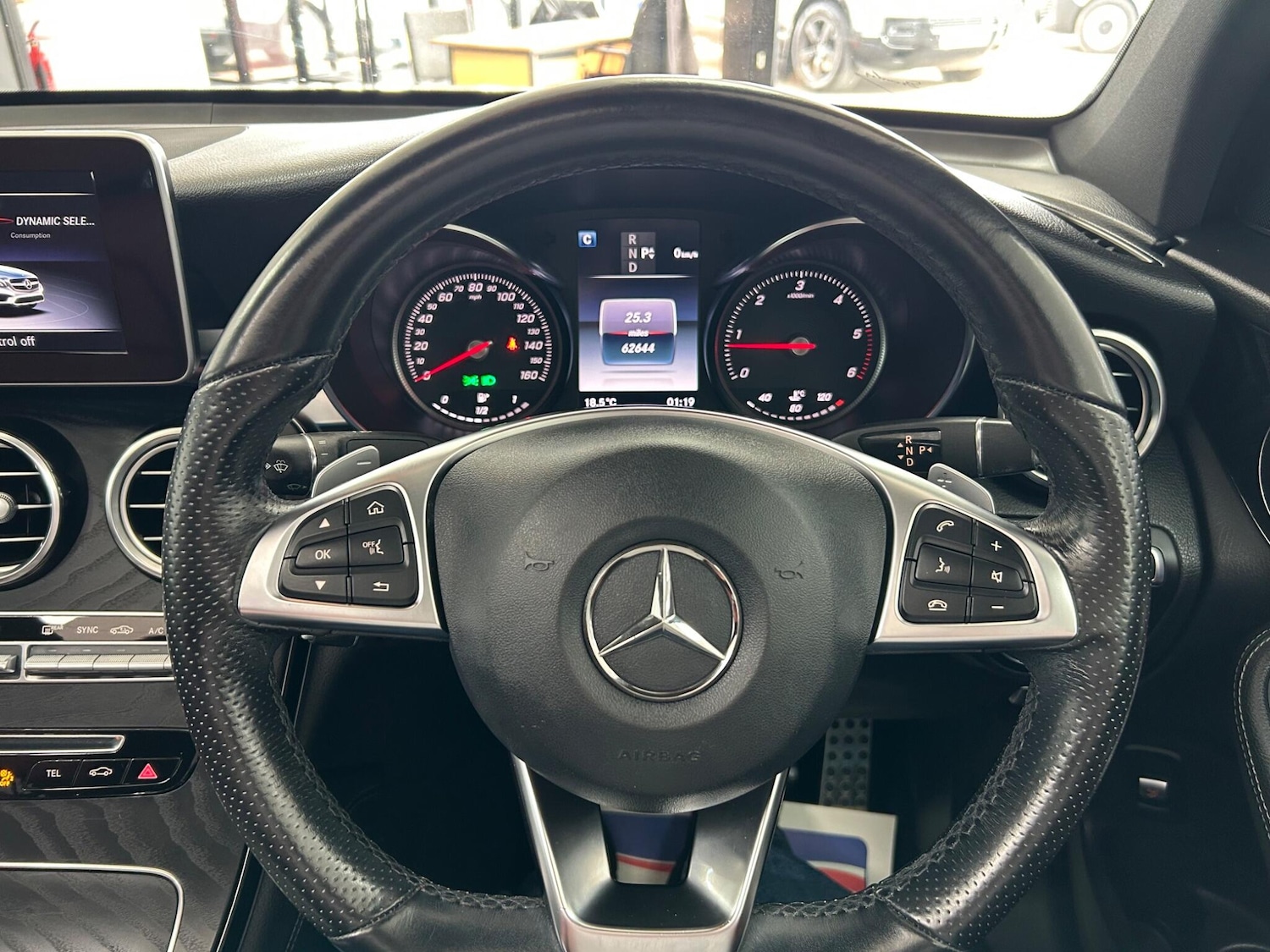 Used Mercedes-Benz GLC 2018 for sale - 77523798: Photo 37