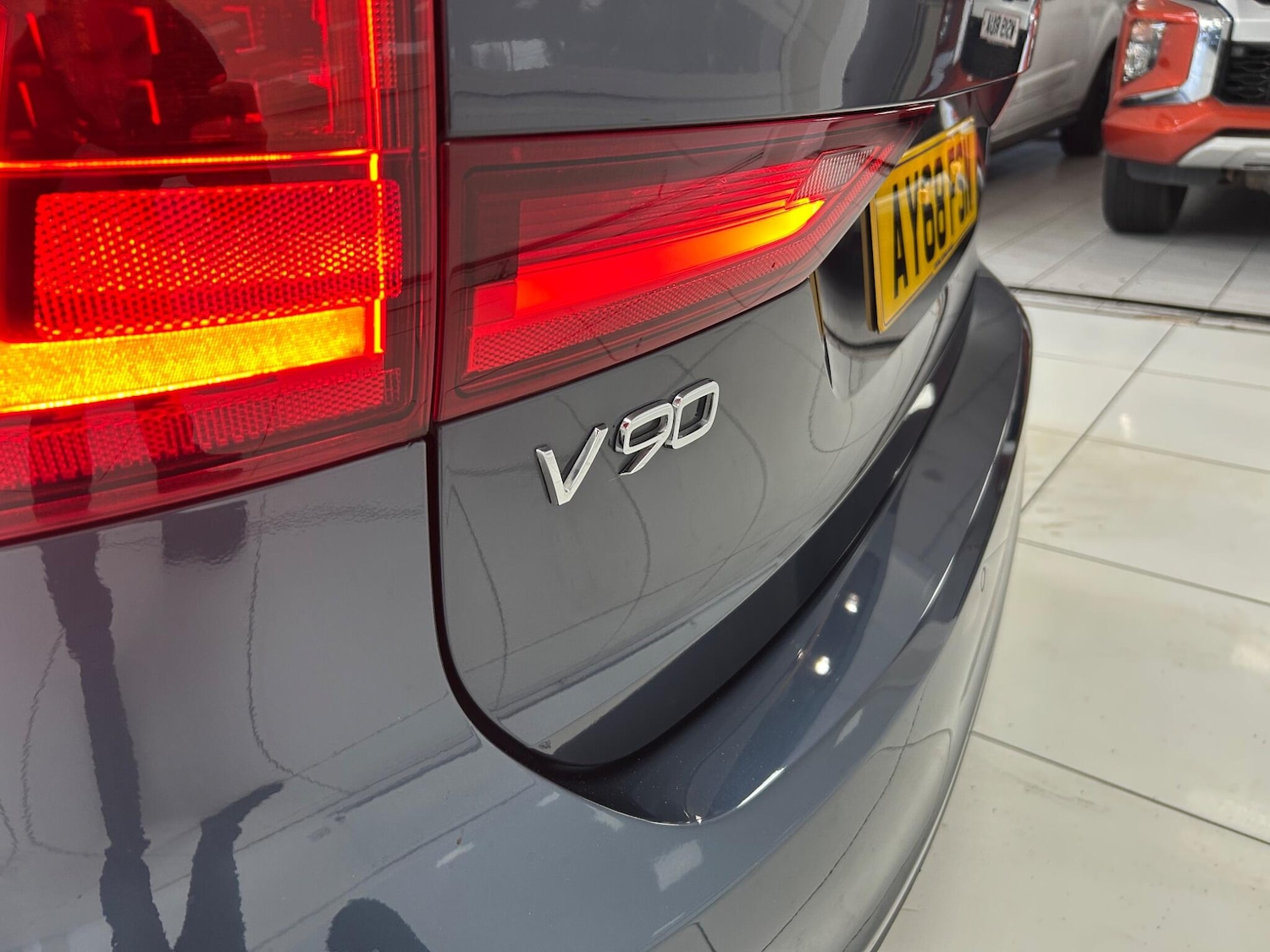 Used Volvo V90 2018 for sale - 76247257: Photo 48