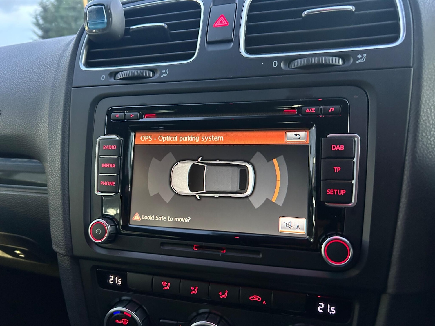 Used Volkswagen Golf for sale - 77175888: Photo 16