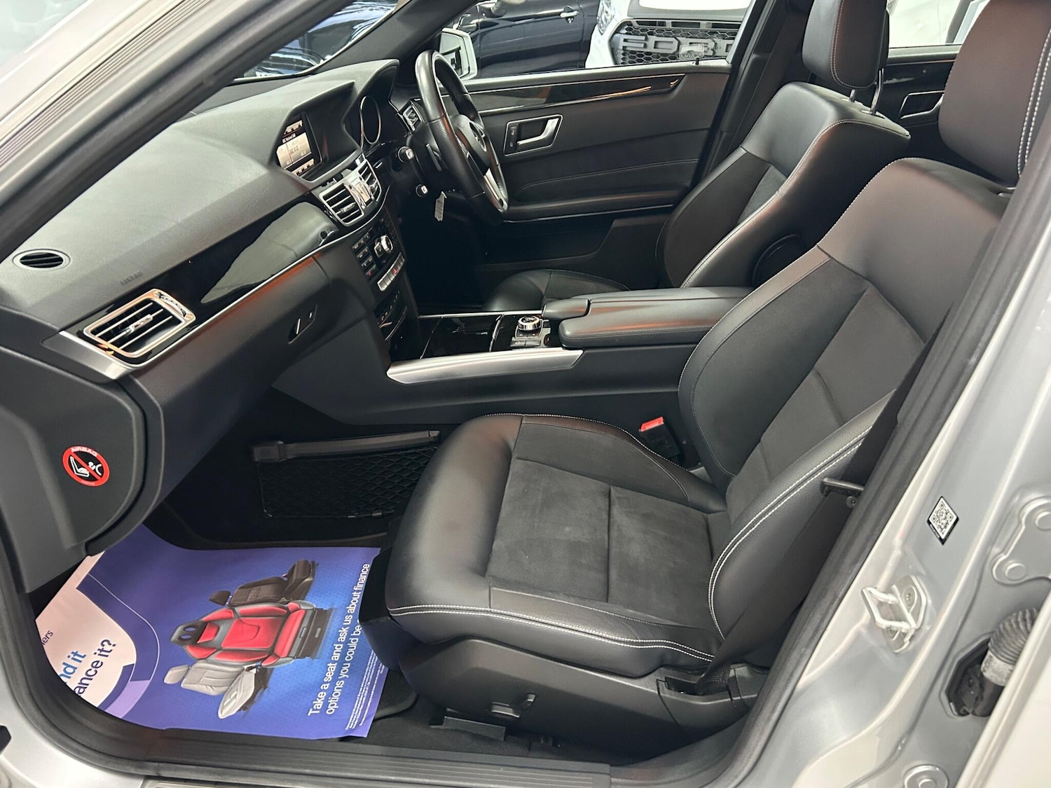 Used Mercedes-Benz E Class 2013 for sale - 76990196: Photo 12