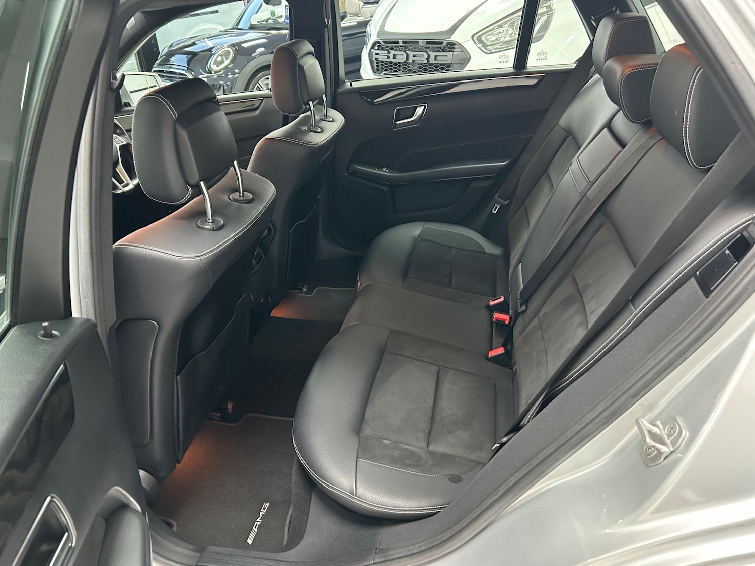 Used Mercedes-Benz E Class 2013 for sale - 76990196: Photo 16