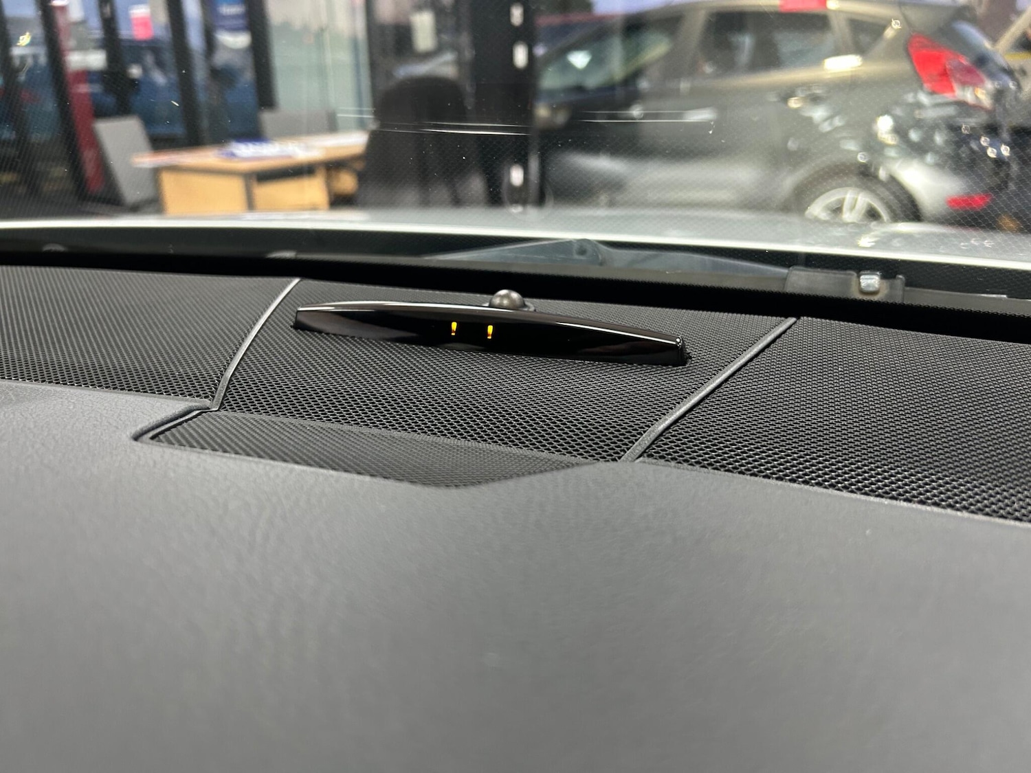 Used Mercedes-Benz E Class 2013 for sale - 76990196: Photo 39