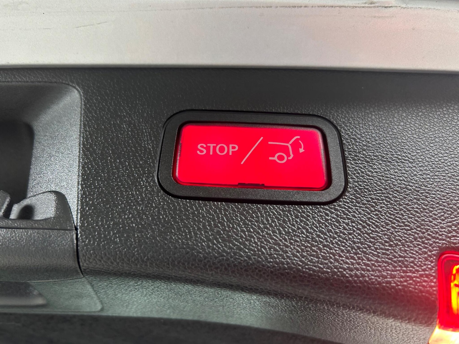 Used Mercedes-Benz E Class 2013 for sale - 76990196: Photo 48