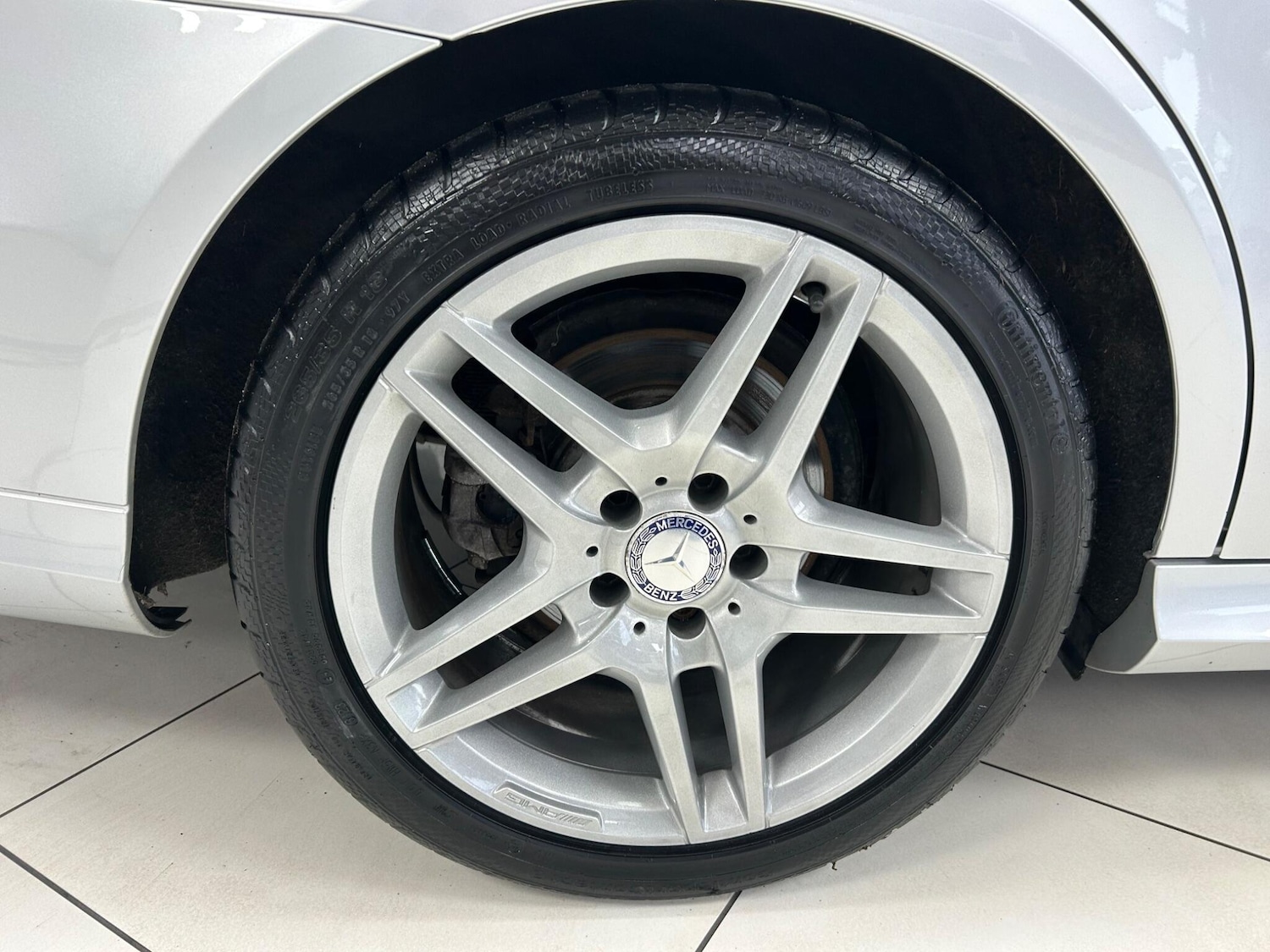 Used Mercedes-Benz E Class 2013 for sale - 76990196: Photo 55