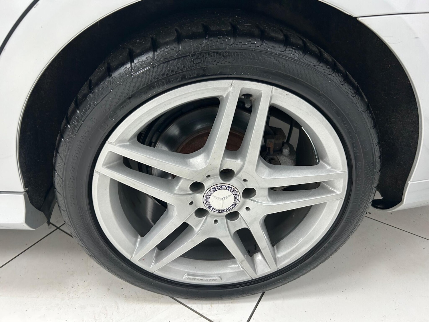 Used Mercedes-Benz E Class 2013 for sale - 76990196: Photo 56