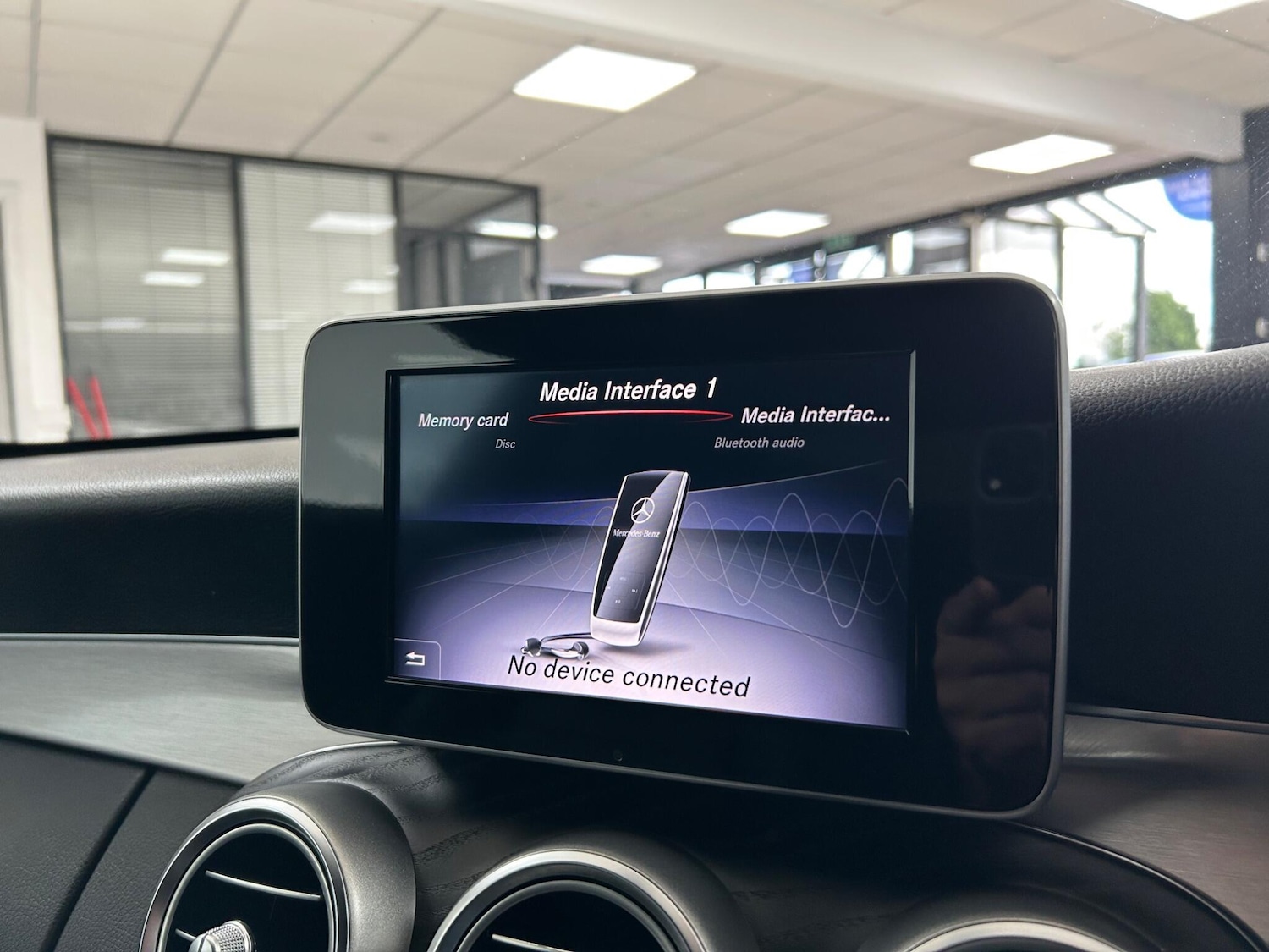 Used Mercedes-Benz C Class 2018 for sale - 75989762: Photo 33