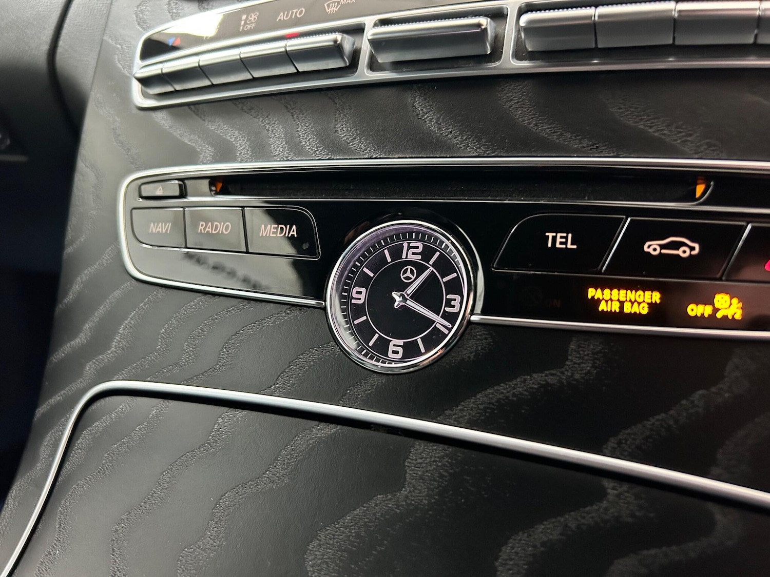 Used Mercedes-Benz C Class 2018 for sale - 75989762: Photo 36