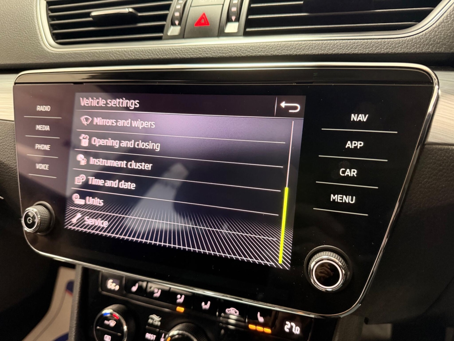 Used Skoda Superb 2021 for sale - 76572695: Photo 40