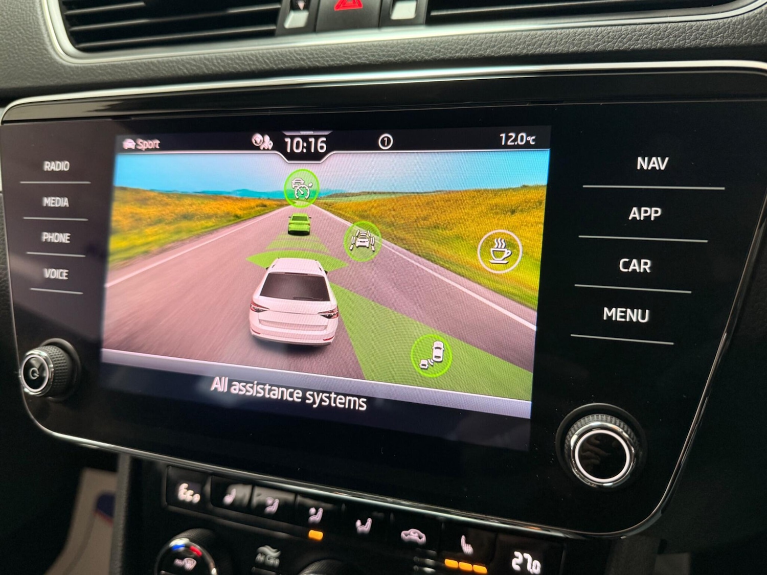 Used Skoda Superb 2021 for sale - 76572695: Photo 41