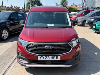 Used Ford Grand Tourneo Connect 2023 for sale - 79145840: Photo
