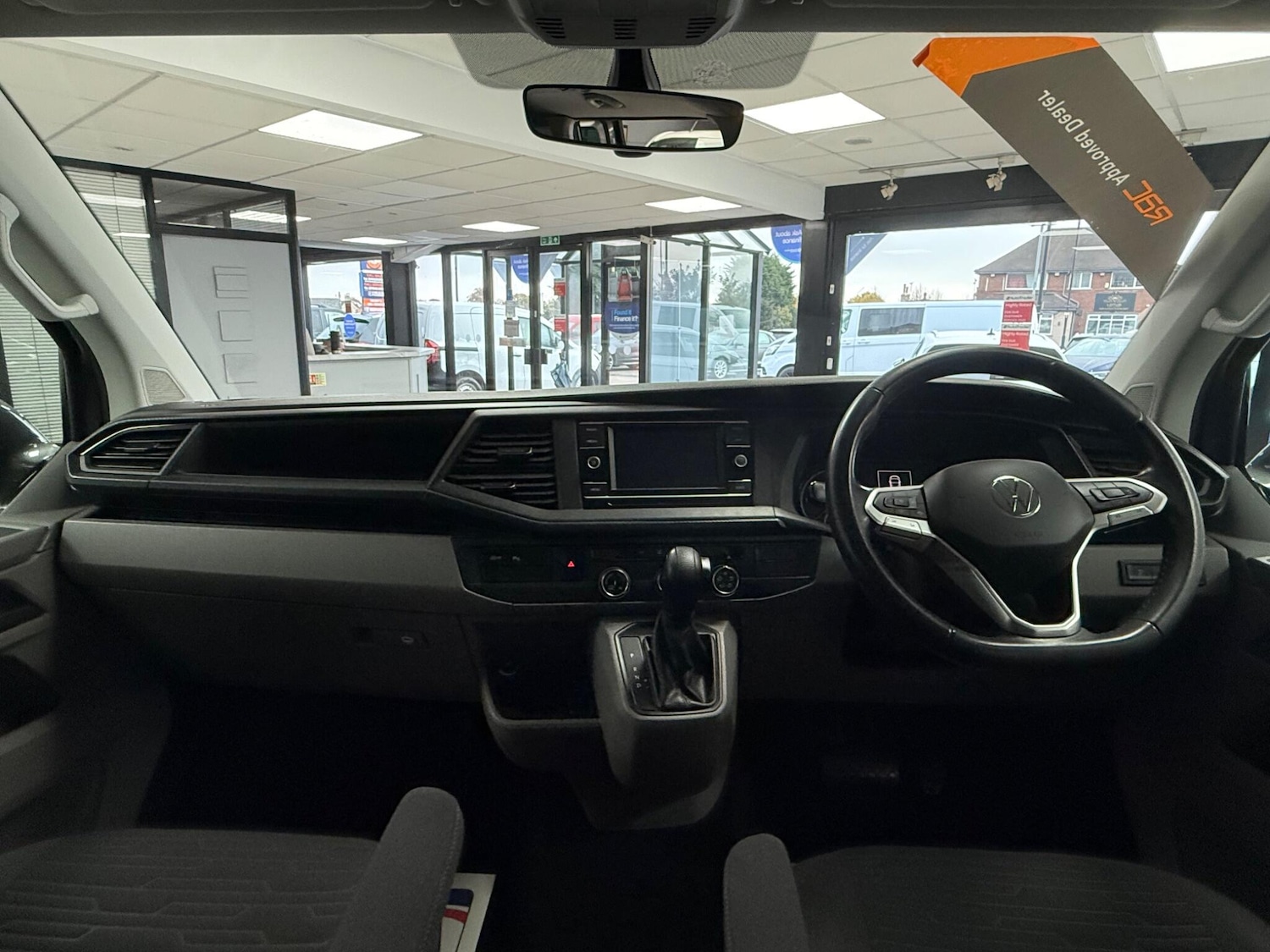 Used Volkswagen Transporter Shuttle 2020 for sale - 76108886: Photo 22