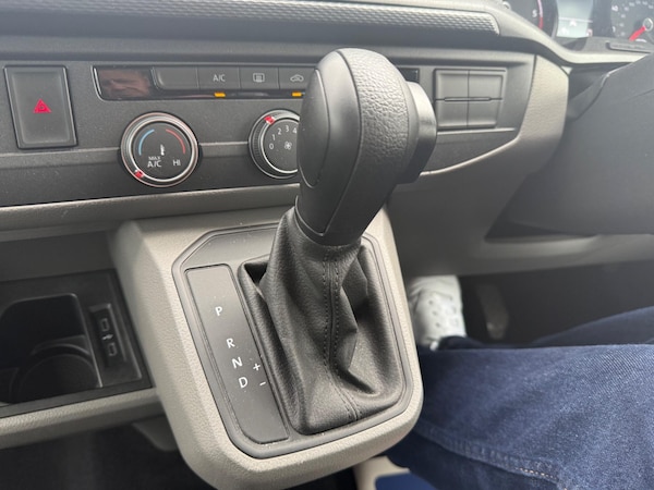 Used Volkswagen Transporter Shuttle 2020 for sale - 76108886: Photo 24