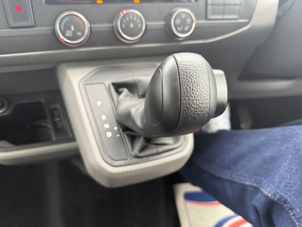 Used Volkswagen Transporter Shuttle 2020 for sale - 76108886: Photo 25