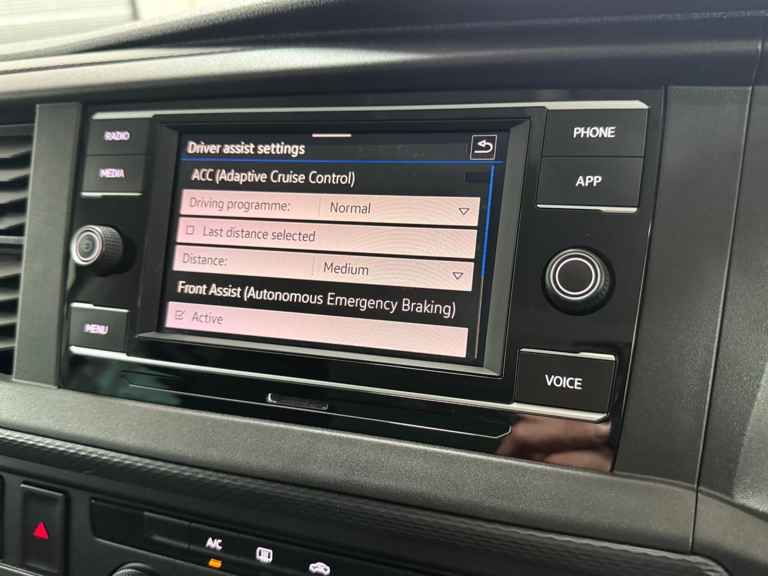 Used Volkswagen Transporter Shuttle 2020 for sale - 76108886: Photo 35