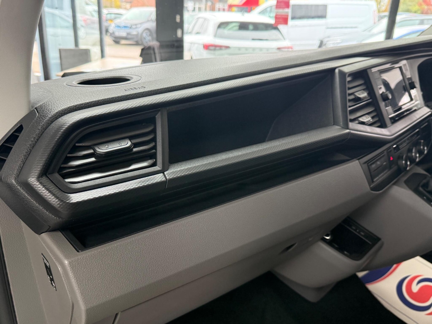 Used Volkswagen Transporter Shuttle 2020 for sale - 76108886: Photo 55