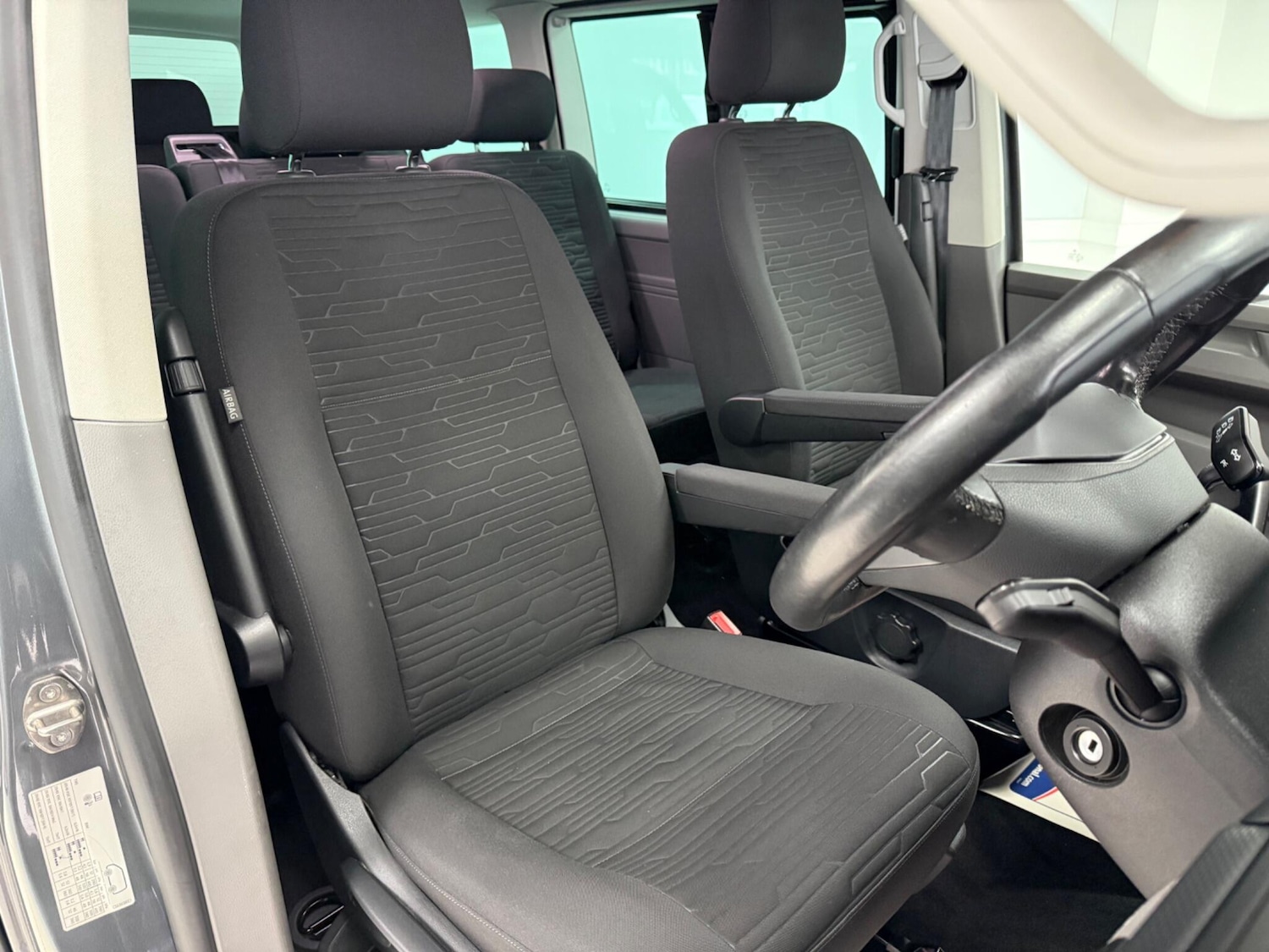 Used Volkswagen Transporter Shuttle 2020 for sale - 76108886: Photo 7
