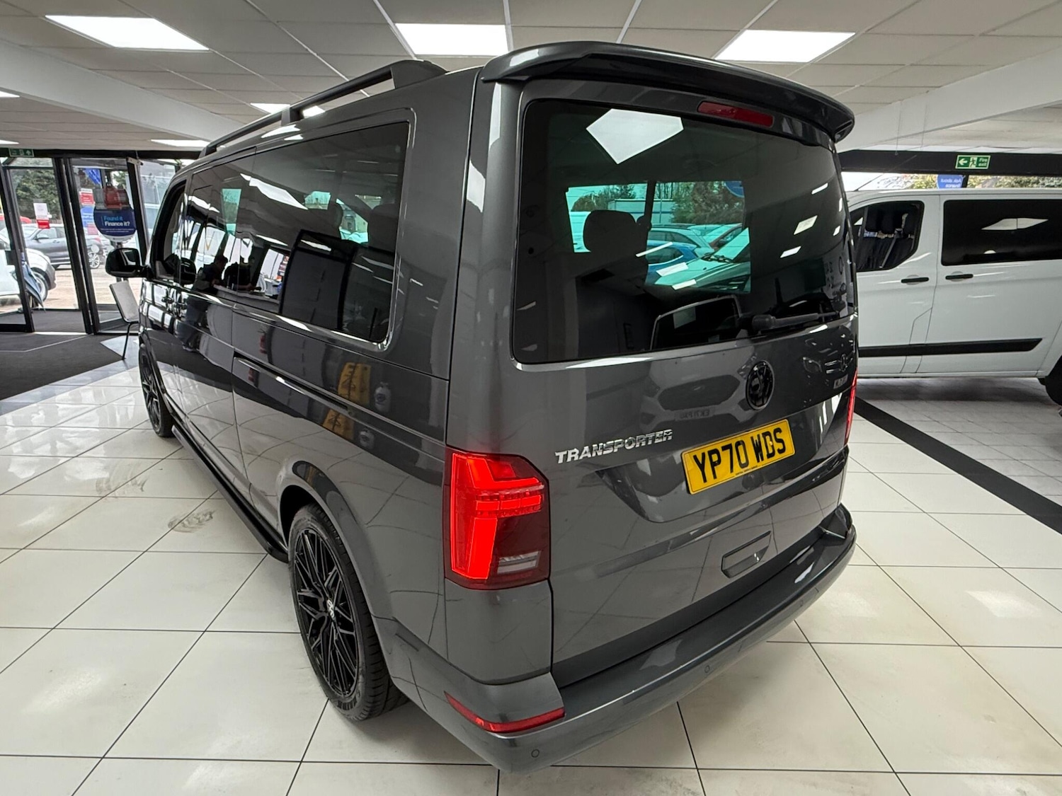Used Volkswagen Transporter Shuttle 2020 for sale - 76108886: Photo 71