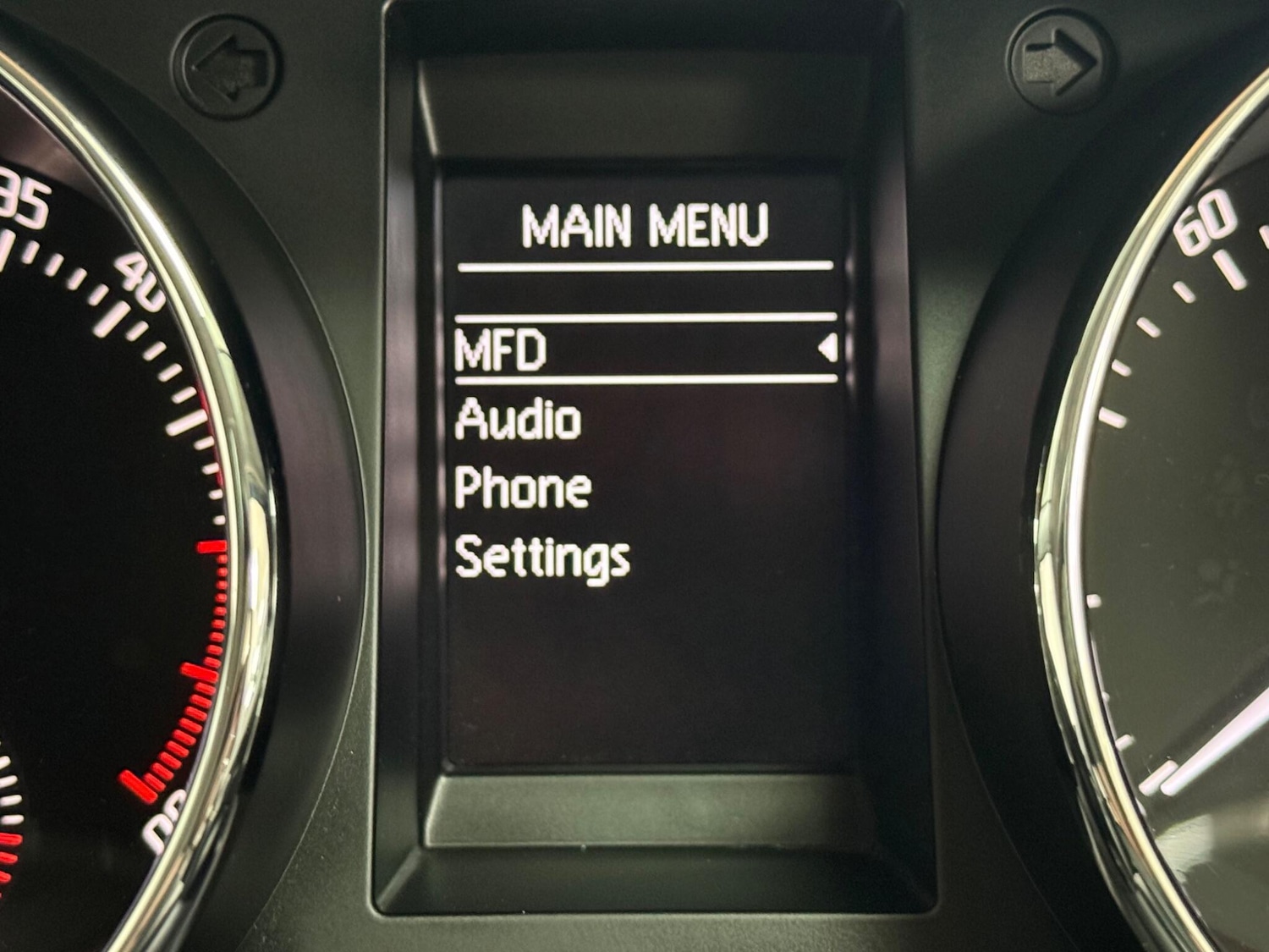 Used Skoda Yeti 2014 for sale - 75564081: Photo 27