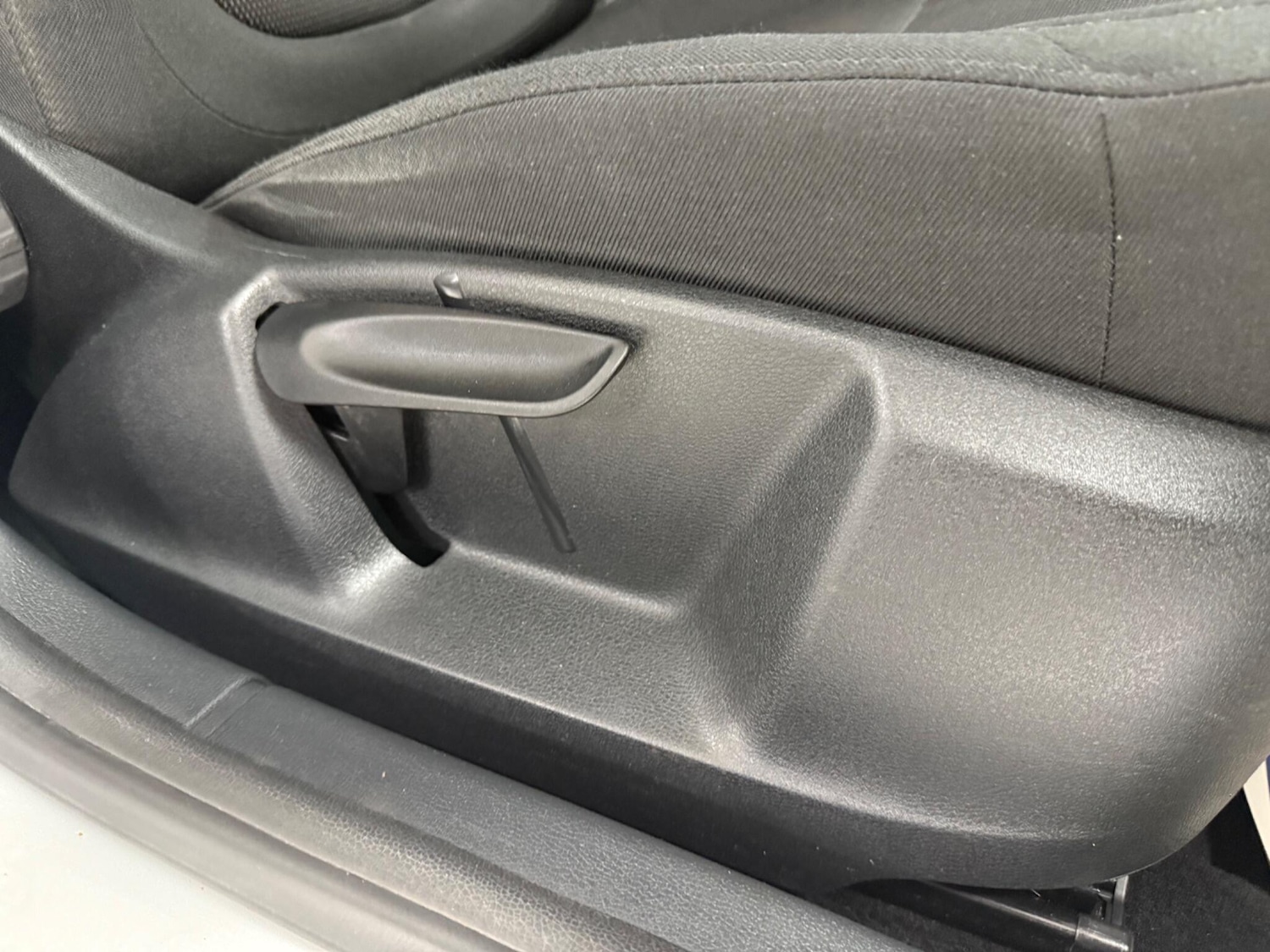 Used Skoda Yeti 2014 for sale - 75564081: Photo 39