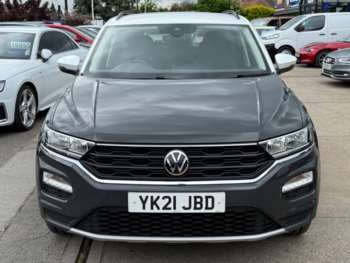 Used Volkswagen T-Roc 2021 for sale - 74751342: Photo