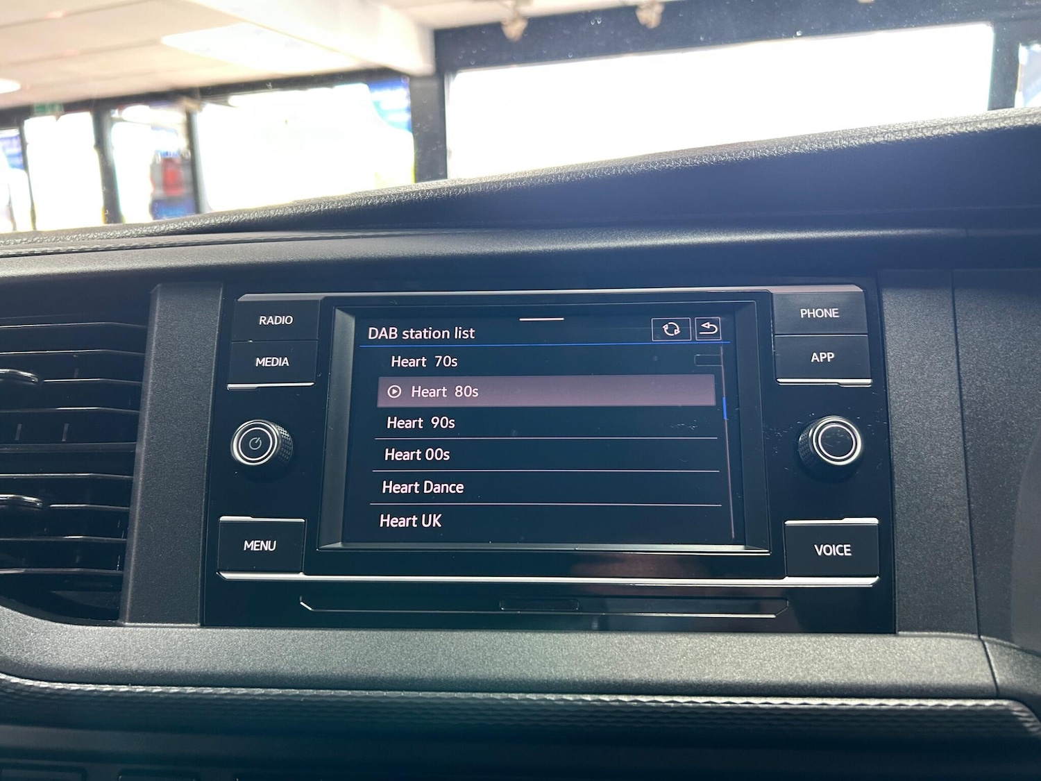 Used Volkswagen Transporter 2024 for sale - 75838301: Photo 28