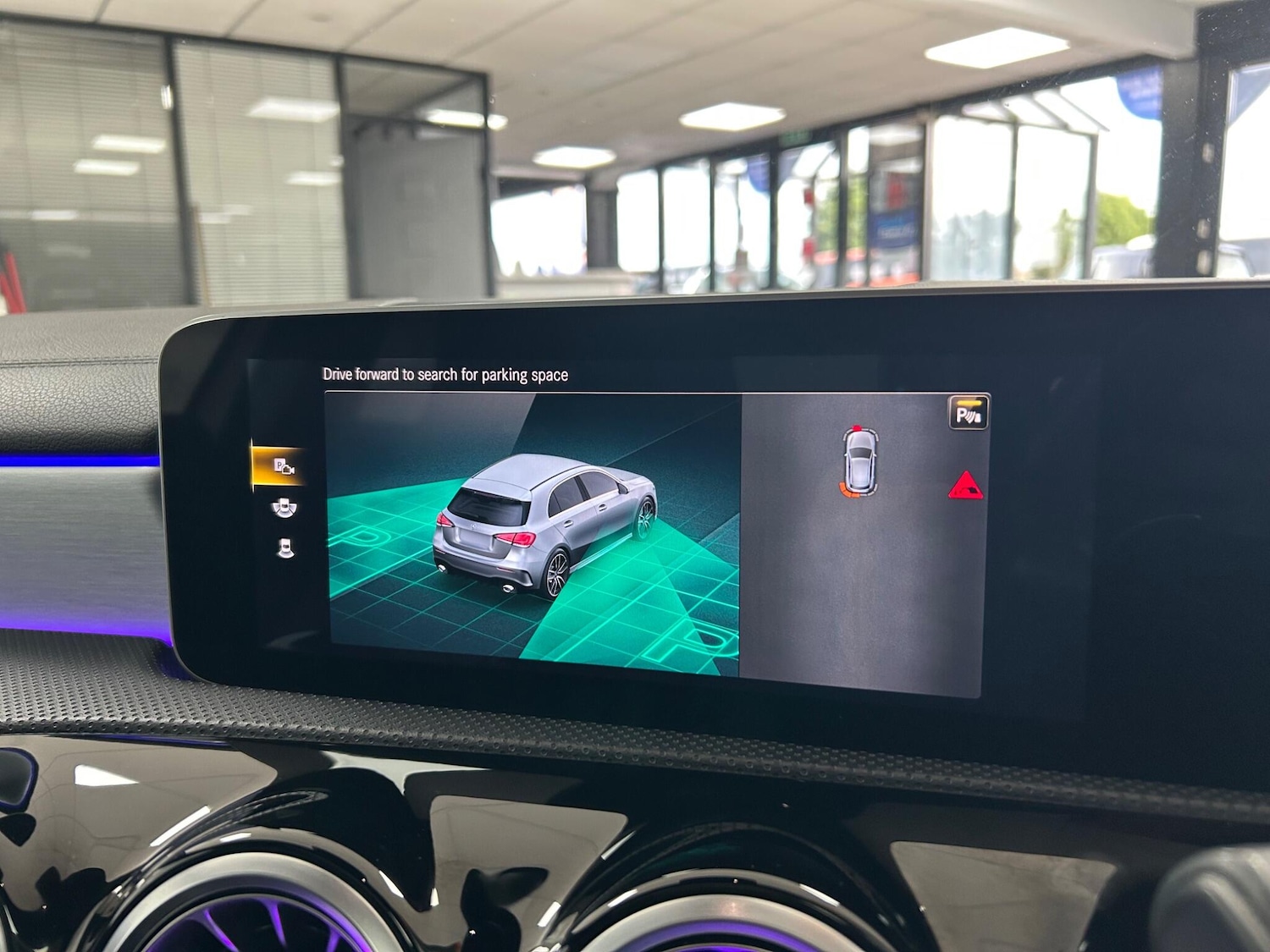 Used Mercedes-Benz A-Class 2019 for sale - 76012340: Photo 23