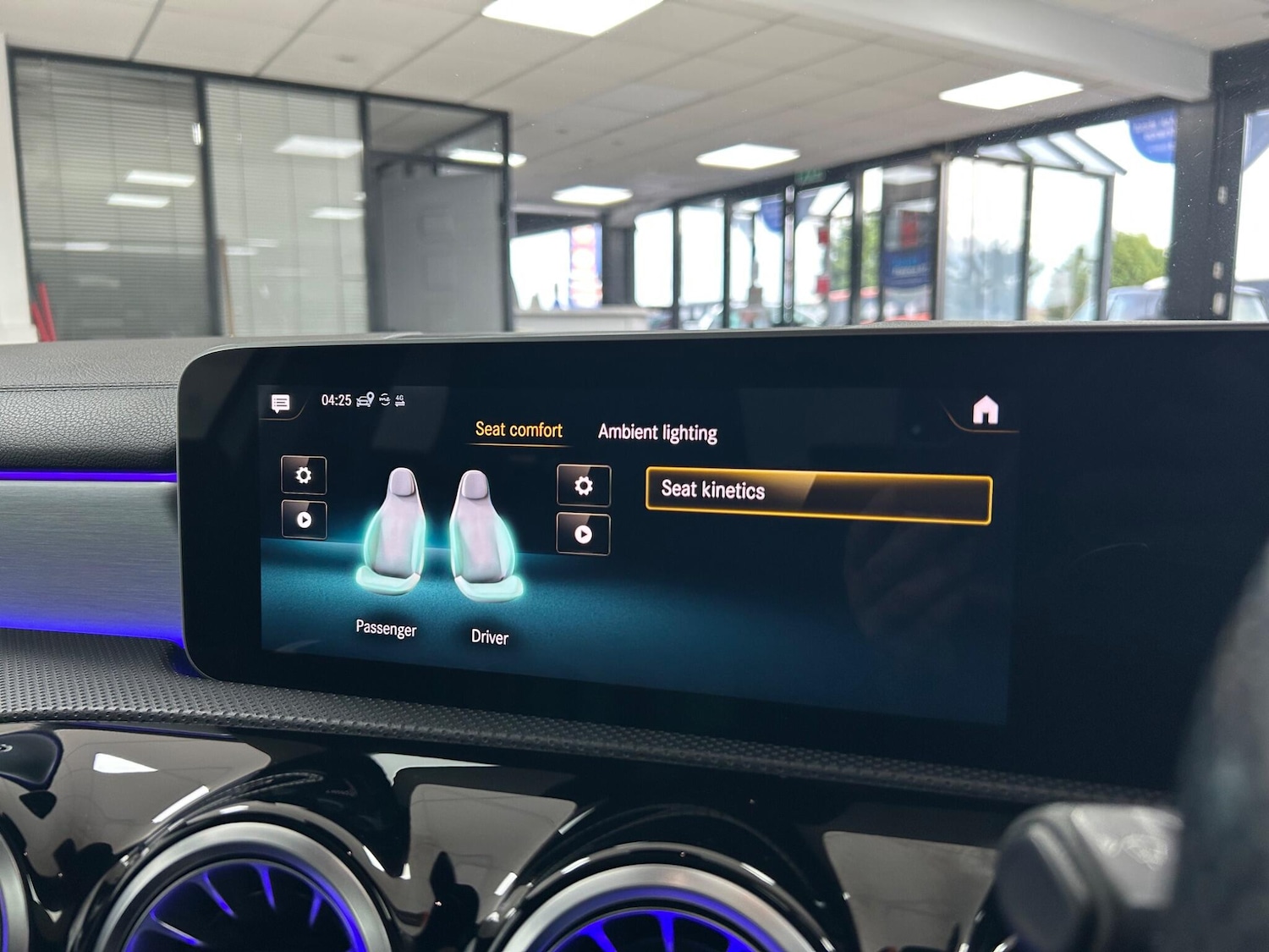 Used Mercedes-Benz A-Class 2019 for sale - 76012340: Photo 37