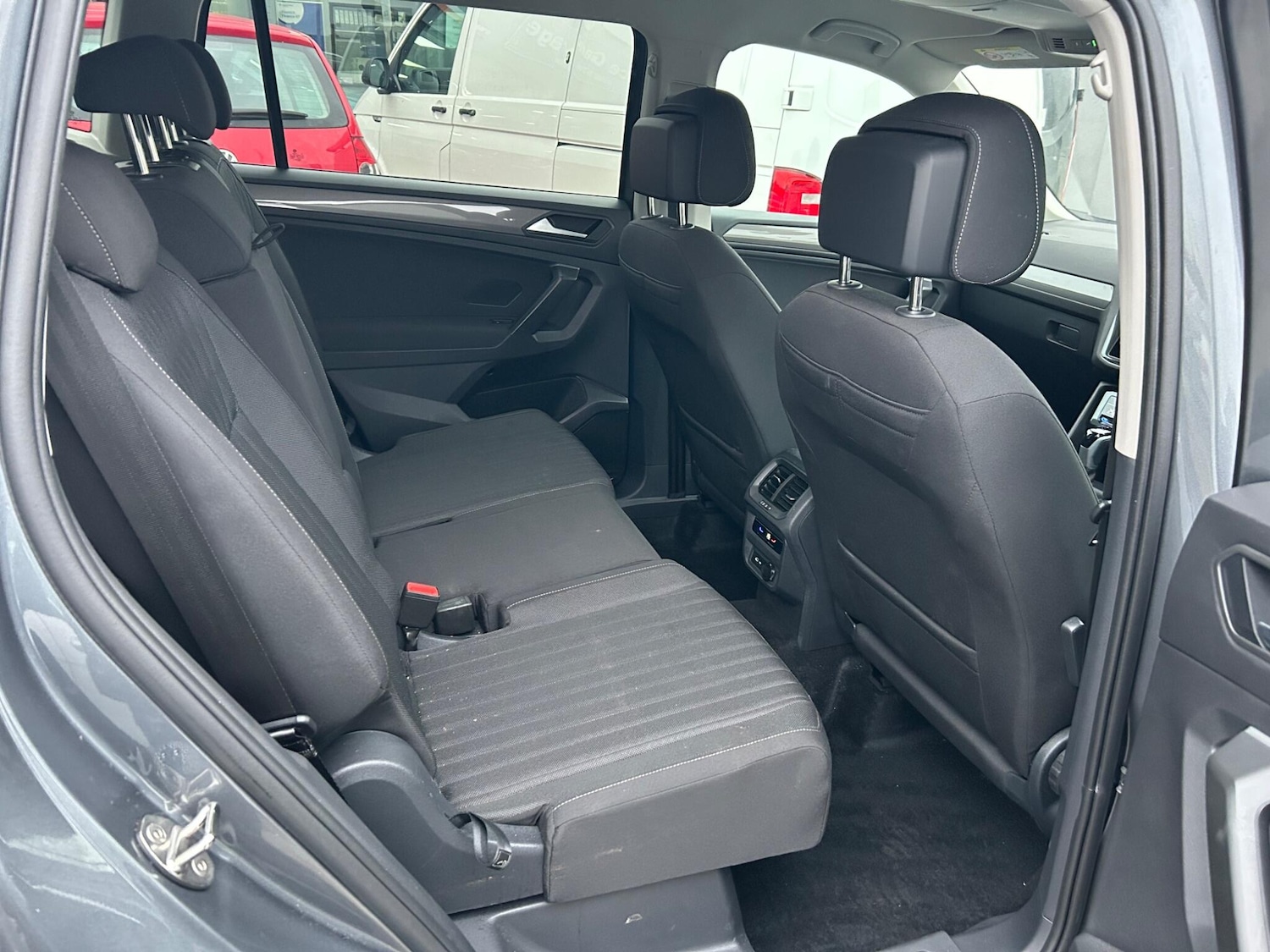 Used Volkswagen Tiguan Allspace 2024 for sale - 77597926: Photo 11