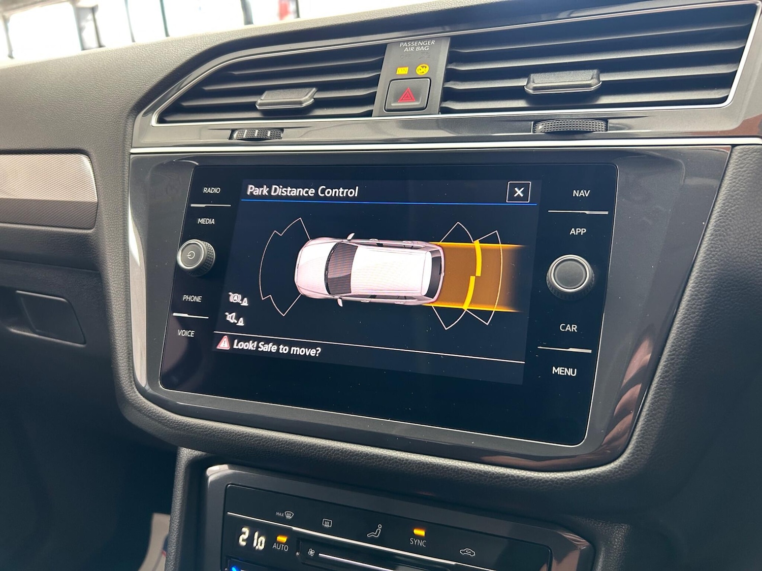 Used Volkswagen Tiguan Allspace 2024 for sale - 77597926: Photo 35